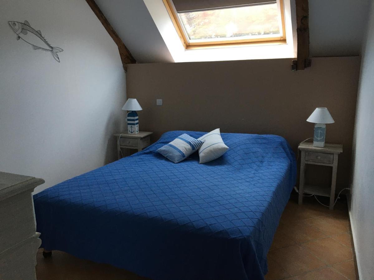 Bed and Breakfast Domaine Du Lesty Ambon Exterior foto